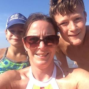 Meet your Posher, Laurie-lynn